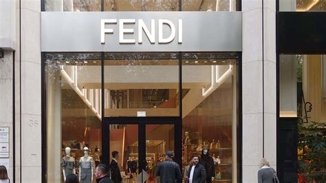 fendi casa lavora con noi|fendi job openings.